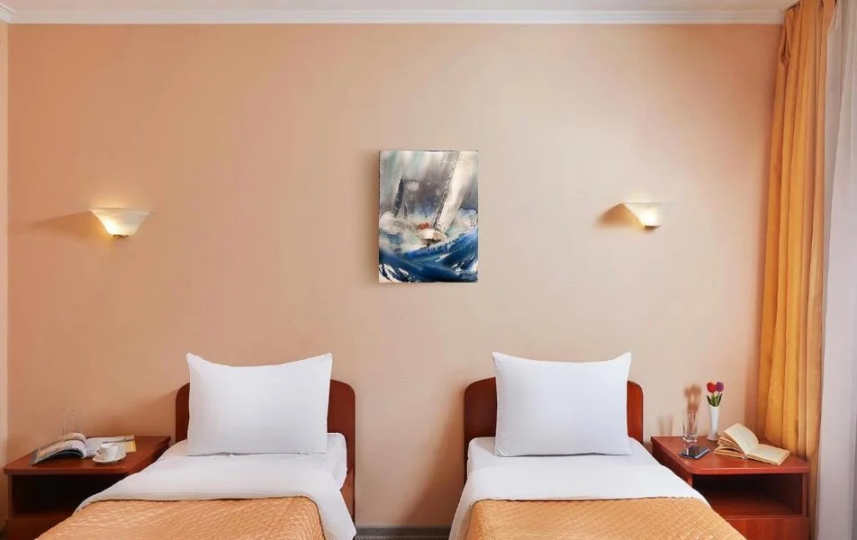 «Интер-Сухум» гостиница