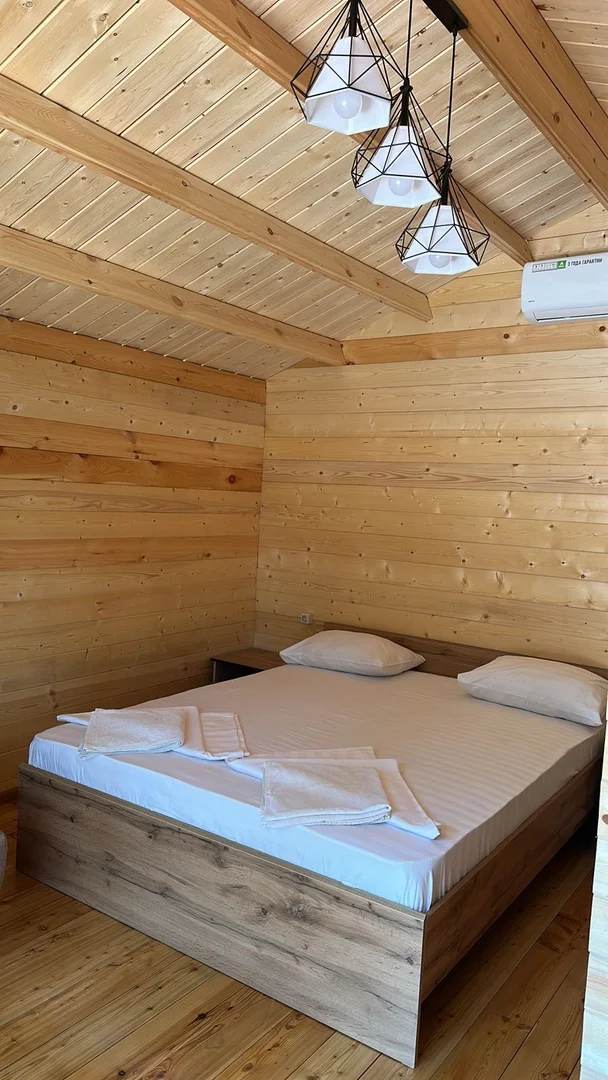 Домики в центре Пицунды ☀️ "Eco House Pitiunt" | Аура Тур